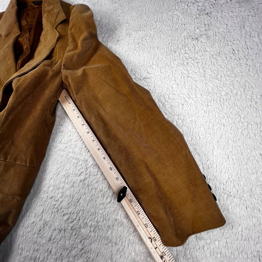 *SOLD* Levi's Tan Corduroy Blazer - Picture 11 of 12